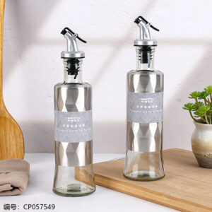 Locke Sandy Silver Oil Bottle-Diamond 300ml - Image 1