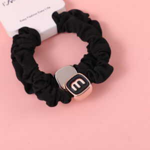 Scrunchy accessories 2pcs - Image 3