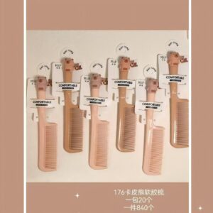 Capybara Bear Soft Gel Comb - Image 1