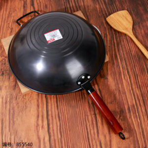 34cm Cast Iron Wok (Flat Bottom) - Image 2