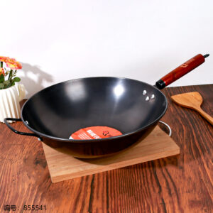 36cm Cast Iron Wok (Flat Bottom) - Image 1