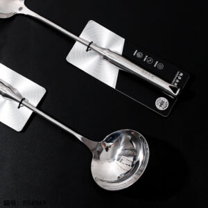 M7451 304 Stainless Steel Spoon - Image 2