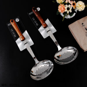 M7663 Wooden Handle 304 Stainless Steel Large Strainer Spoon - Image 1
