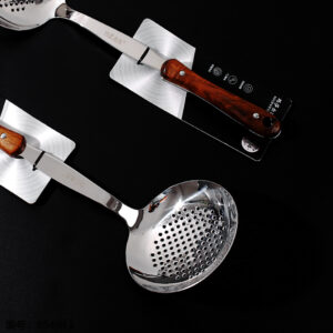 M7663 Wooden Handle 304 Stainless Steel Large Strainer Spoon - Image 2