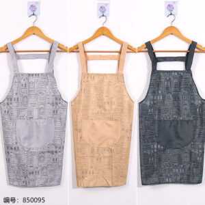 817 Strap Little House Apron / Premium Packaging - Image 1