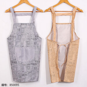 817 Strap Little House Apron / Premium Packaging - Image 2