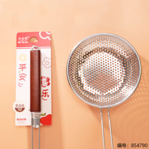 5940-16CM Wooden Handle Perforated Skimmer - Image 2