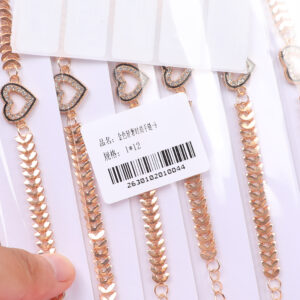 Random Mixed Style Golden Moderate Luxury Fashion Bracelet-9 - Image 4