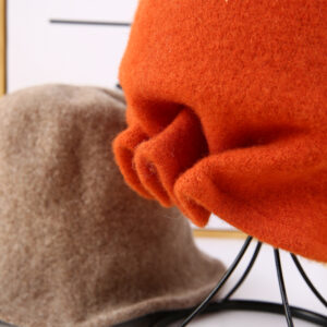 Unicolor fisherman hat in wool - Image 3